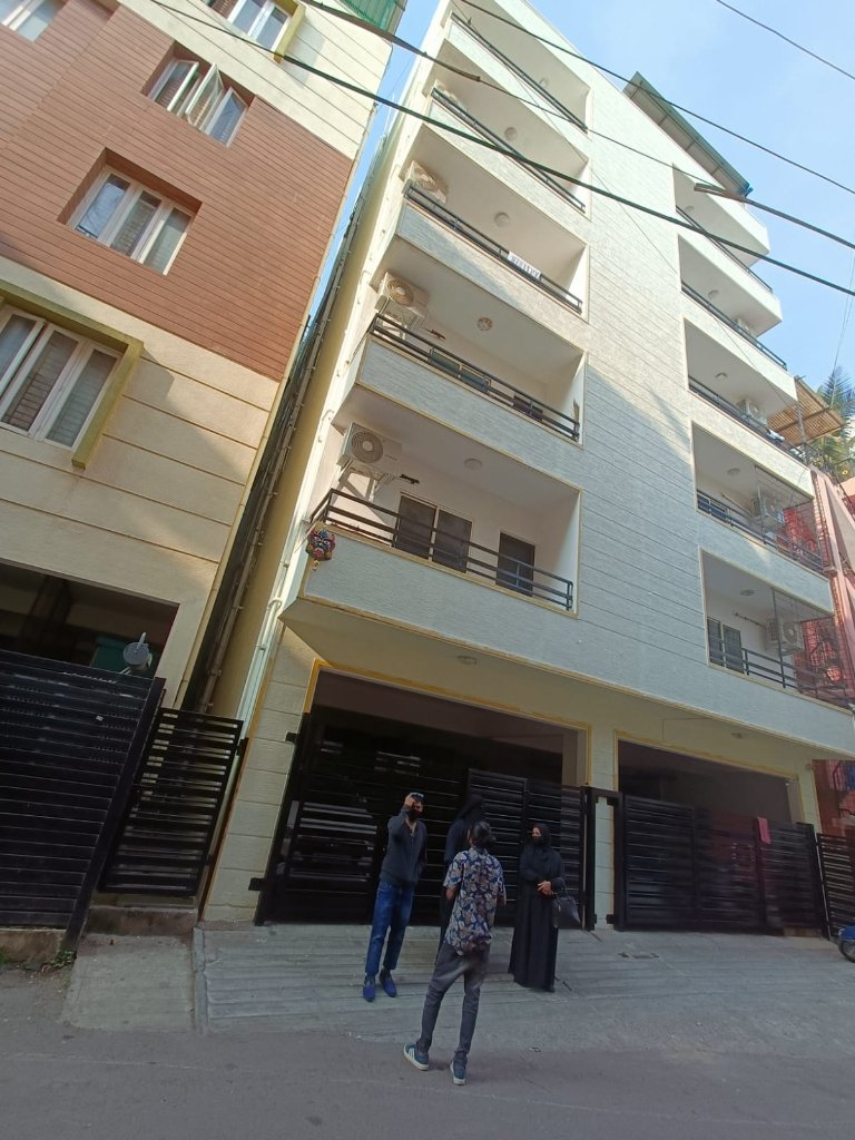 Royal Homes Multi-Storey Service Apartments Domlur Bangalore